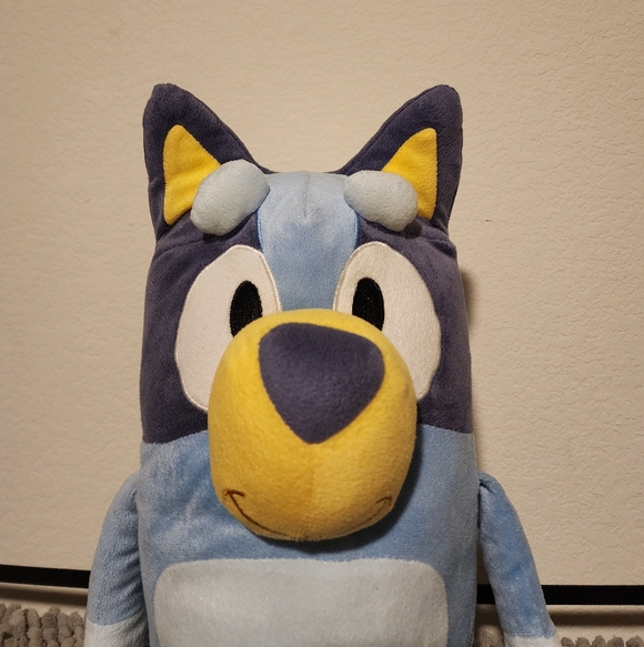 Bluey - 13.5 Inches Tall, Blue and Yellow Dog Plush Toy - Picture 2 of 7